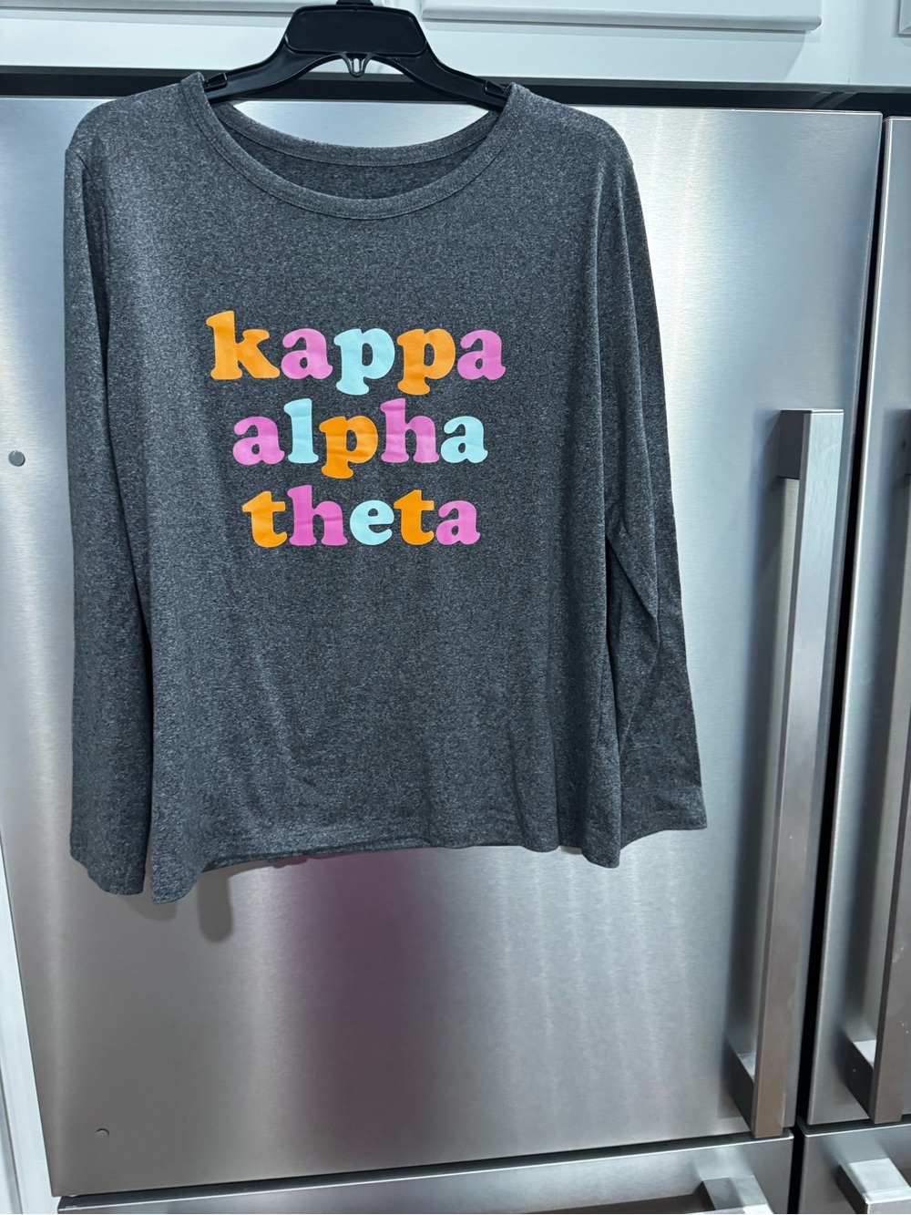 Kappa Alpha Theta women’s L Gray Long-Sleeve Top with Colorful Lettering